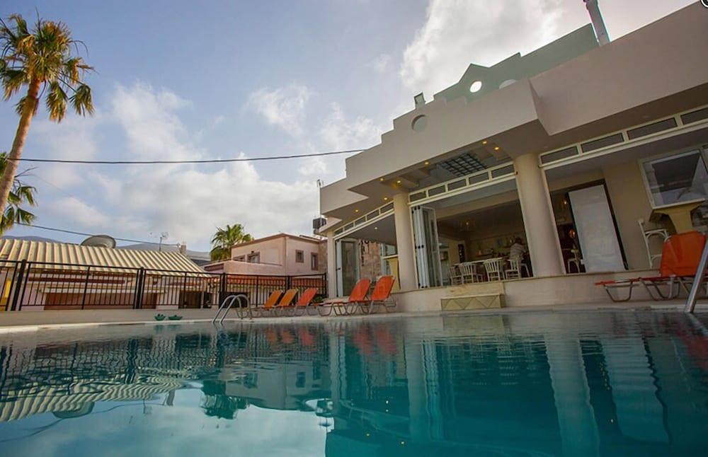 Malia Central Apartments Luaran gambar